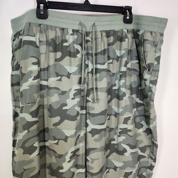 Maurices Pants Women 22W Camo Drawstring Pull On Cotton Lyocell Drawstring Roll - Picture 4 of 14